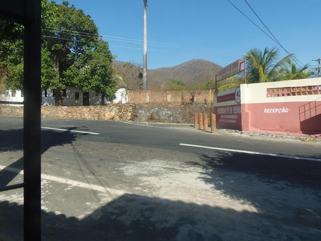 Pousada Pe De Serra บาตูริเต ภายนอก รูปภาพ